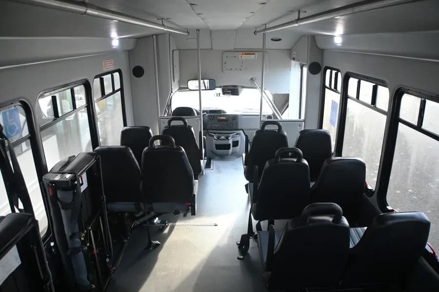 2018 Ford Starcraft ADA Shuttle Bus - Image 6