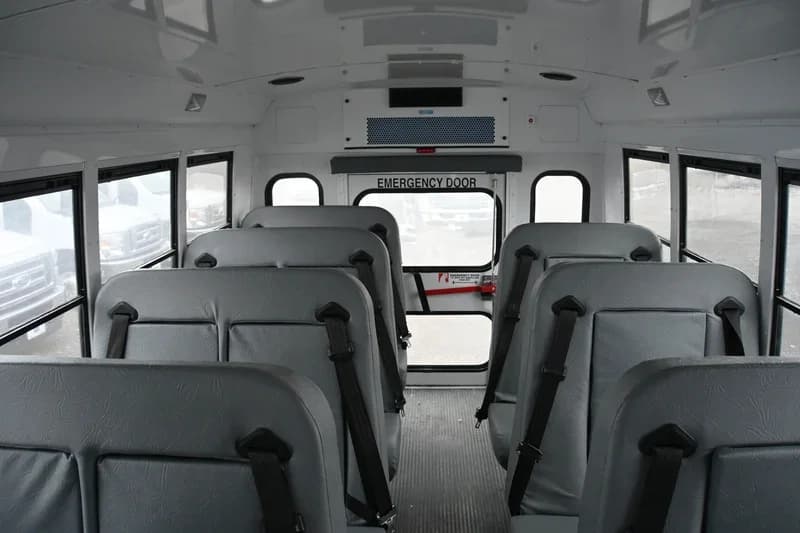 2019 Chevrolet Starcraft Shuttle Bus - Image 8