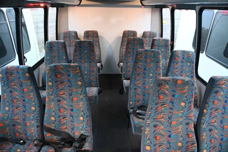 2019 Ford Elkhart Shuttle Bus - Image 7