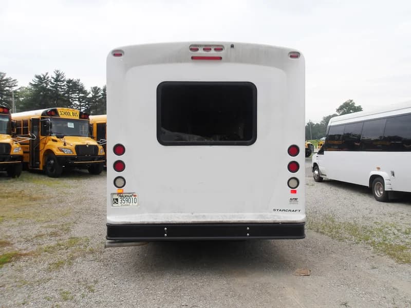 2019 Ford Starcraft Shuttle Bus - Image 6