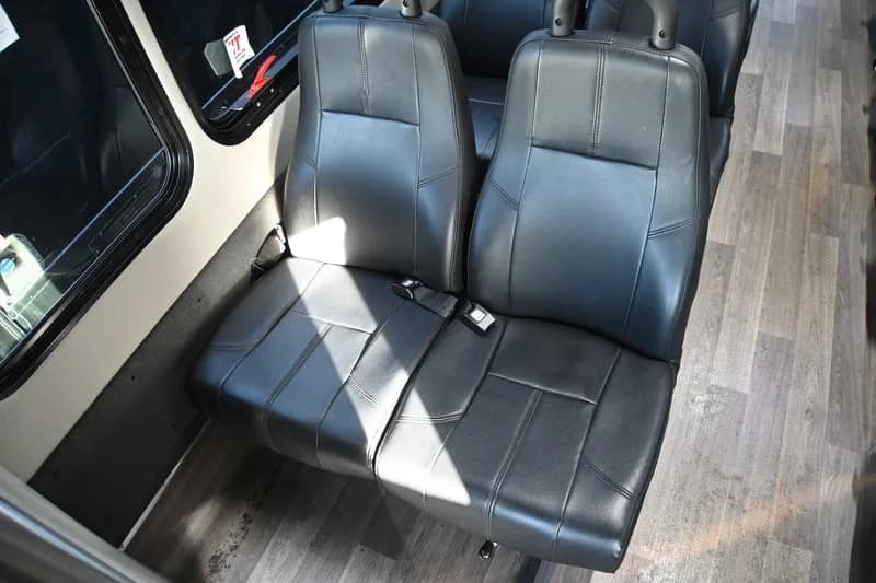 2019 Ford Starcraft ADA Shuttle Bus - Image 12