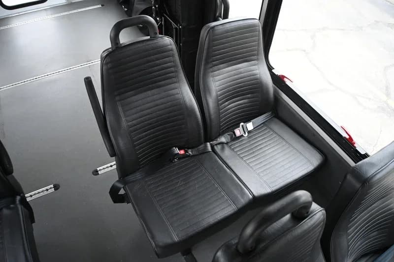 2019 Ford Starcraft ADA Shuttle Bus - Image 10