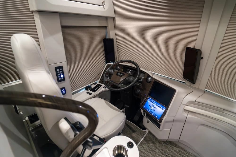 2025 Prevost Marathon H3-45 Motorcoach - Image 2