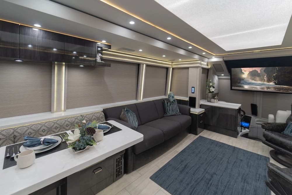 2025 Prevost Marathon H3-45 Motorcoach - Image 25