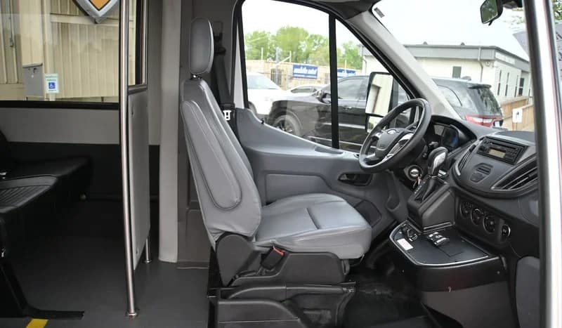 2019 Ford Transit Starcraft ADA Shuttle Bus - Image 11