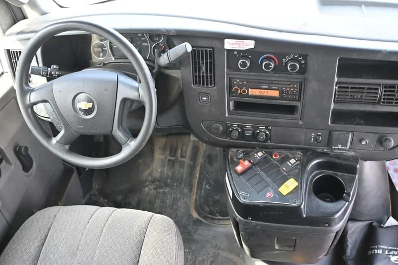 2020 Chevrolet Starcraft Shuttle Bus - Image 9