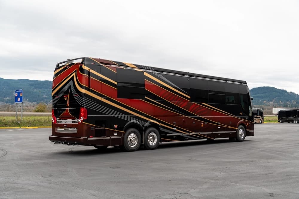 2025 Prevost Marathon H3-45 Motorcoach - Image 42