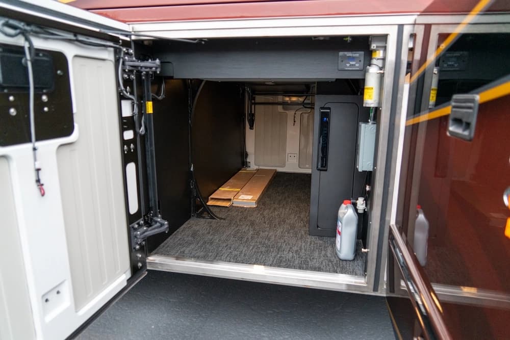2025 Prevost Marathon H3-45 Motorcoach - Image 50