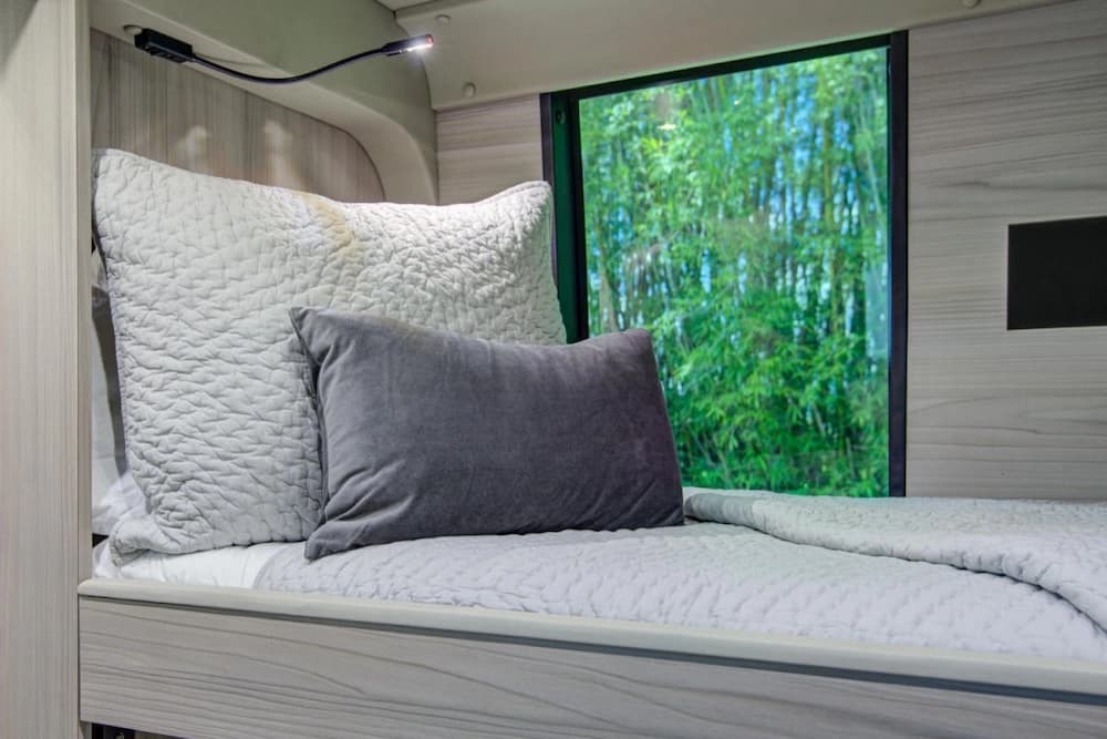 2025 Prevost Florida Coach Motorhome - Image 25