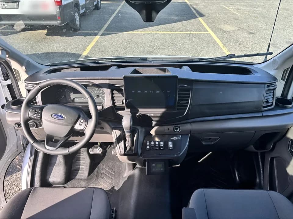 2025 Ford Embassy Element Shuttle - Image 6