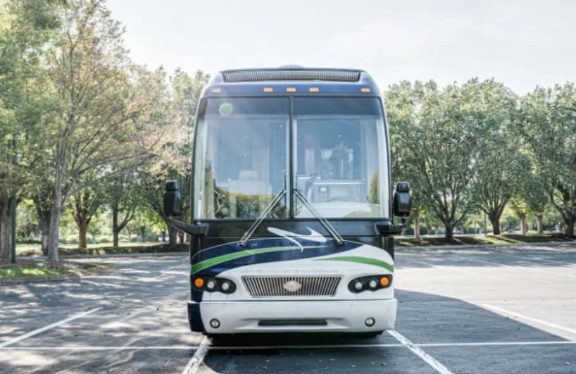 2009 Prevost H345 Motorhome - Image 3