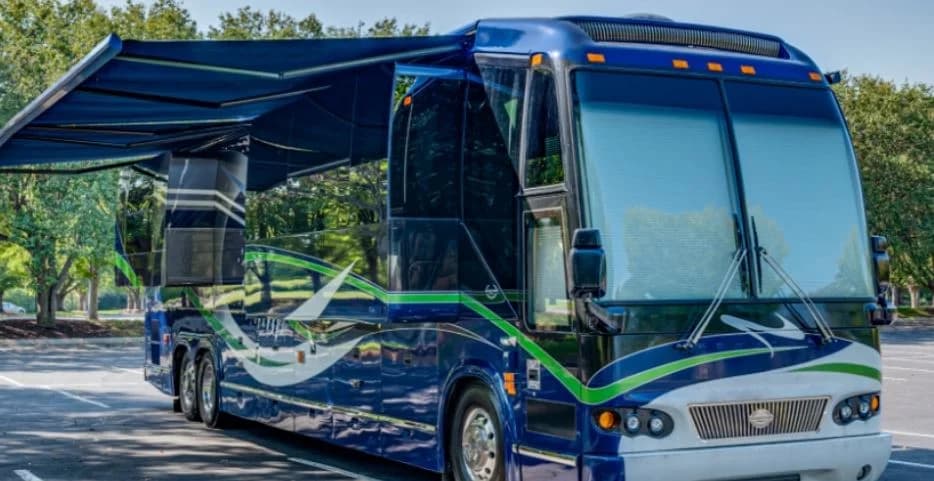 2009 Prevost H345 Motorhome - Image 5