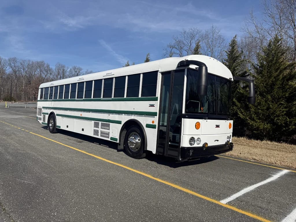 2022 Thomas HDX Activity Bus - Image 1
