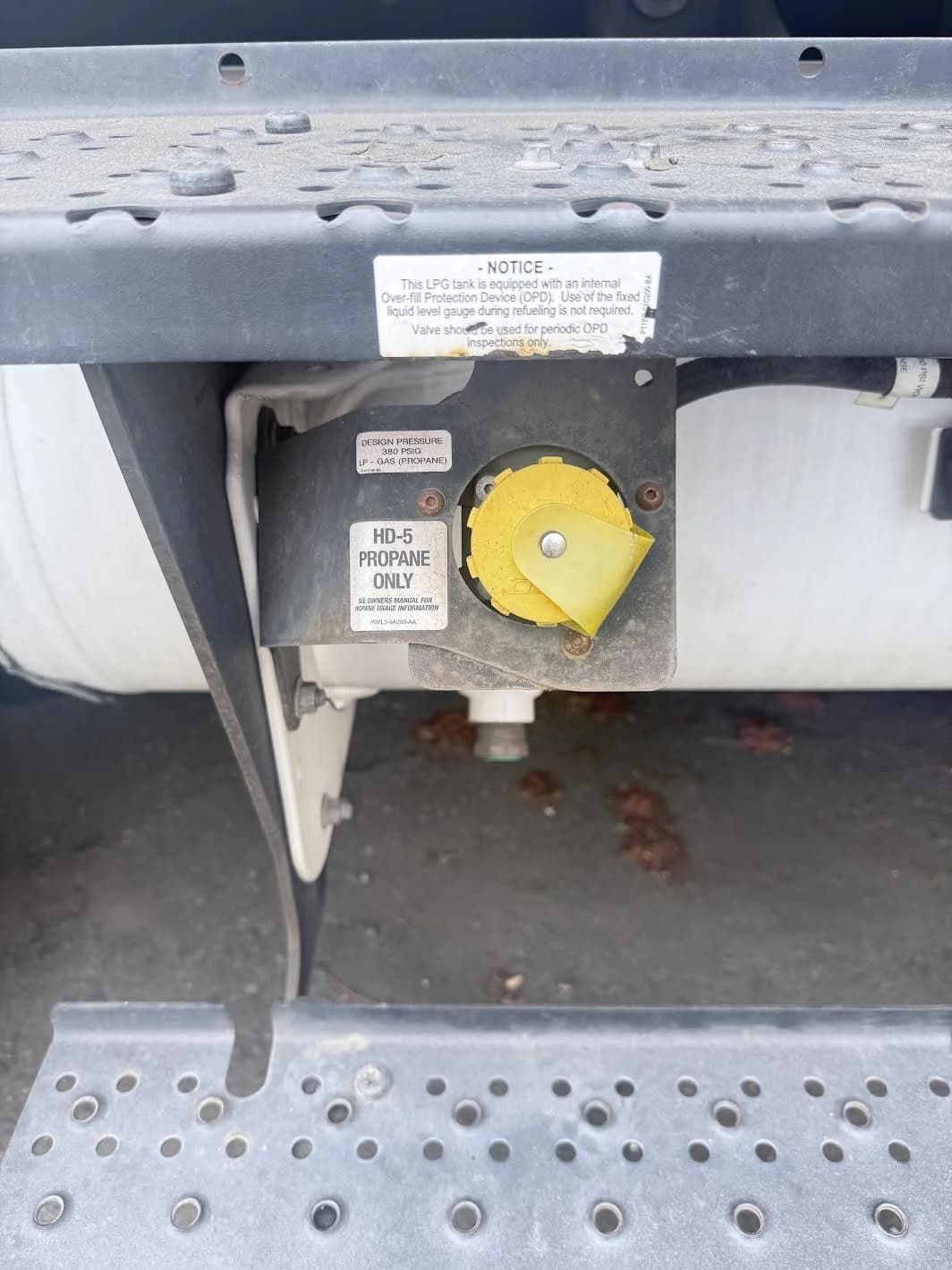 California 2018 Ford  F650 Propane - Image 8