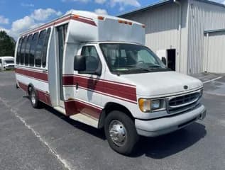 2004 Ford E350 bus
