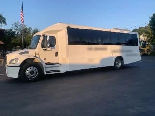 2017 Freightliner Executive Bus M2 bus