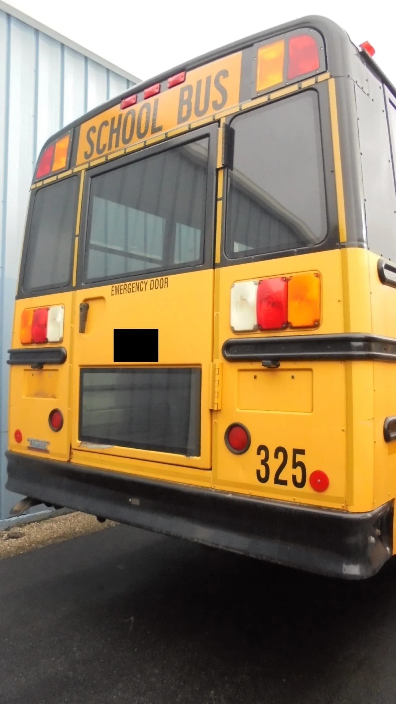 2010 Freightliner Thomas School Bus  - Image 2