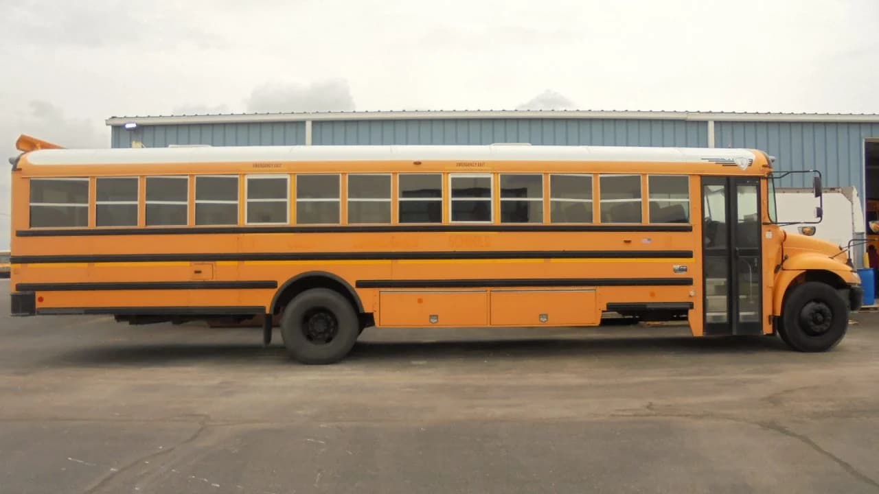2012 International Type D School Bus - Image 2