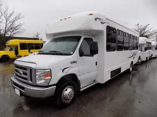 2025 Ford E450 StarCraft Allstar bus