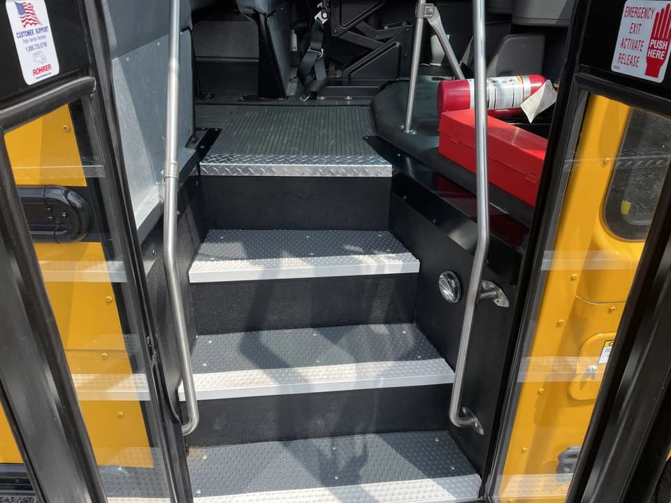 2025 Freightliner Thomas C2 School Bus - Image 11