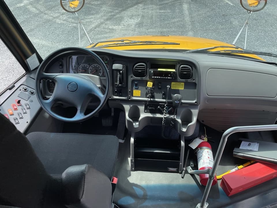2025 Freightliner Thomas C2 School Bus - Image 9