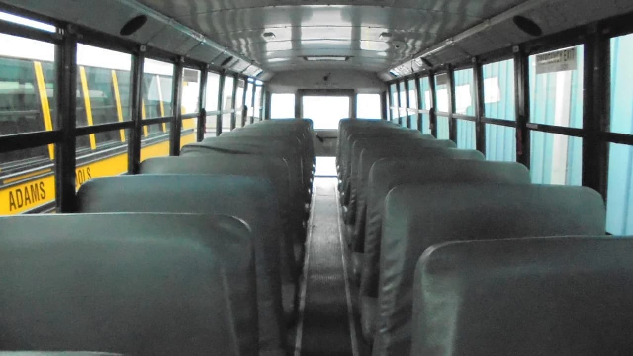 2011 Freightliner Thomas School Bus - Image 5