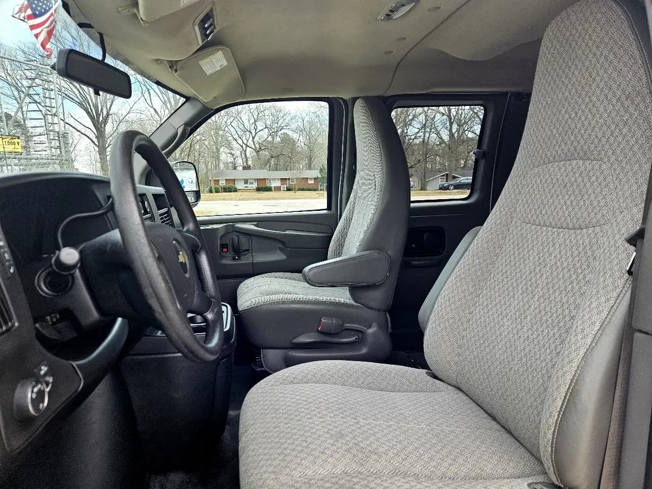 2014 Chevrolet Express LT 1500 Passenger Van - Image 7