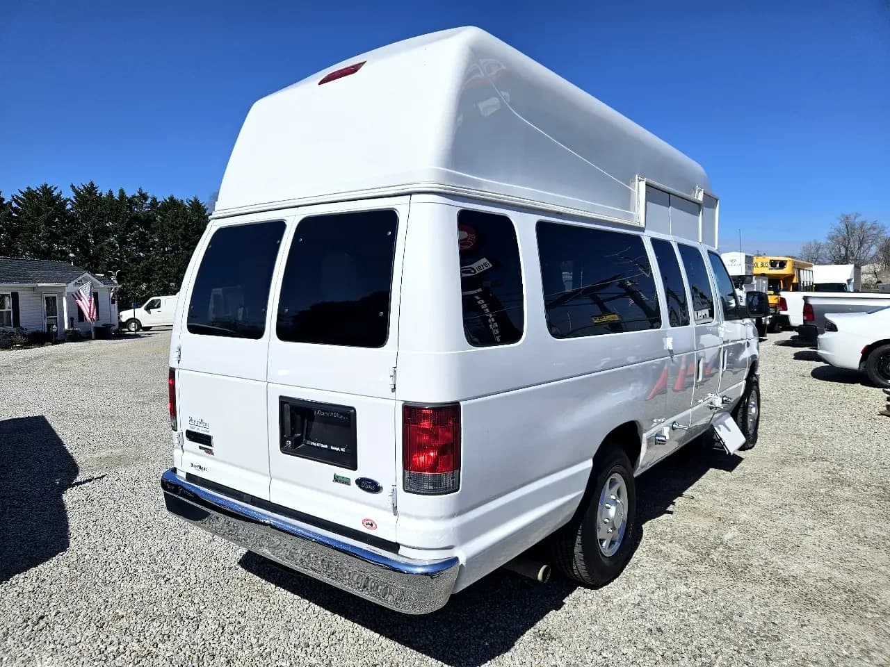 2014 Ford E350 ADA Passenger Van - Image 3