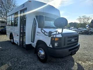 2016 Ford E350 bus