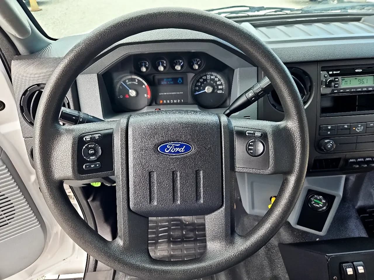 2017 Ford F650 Senator HD Shuttle Bus - Image 16