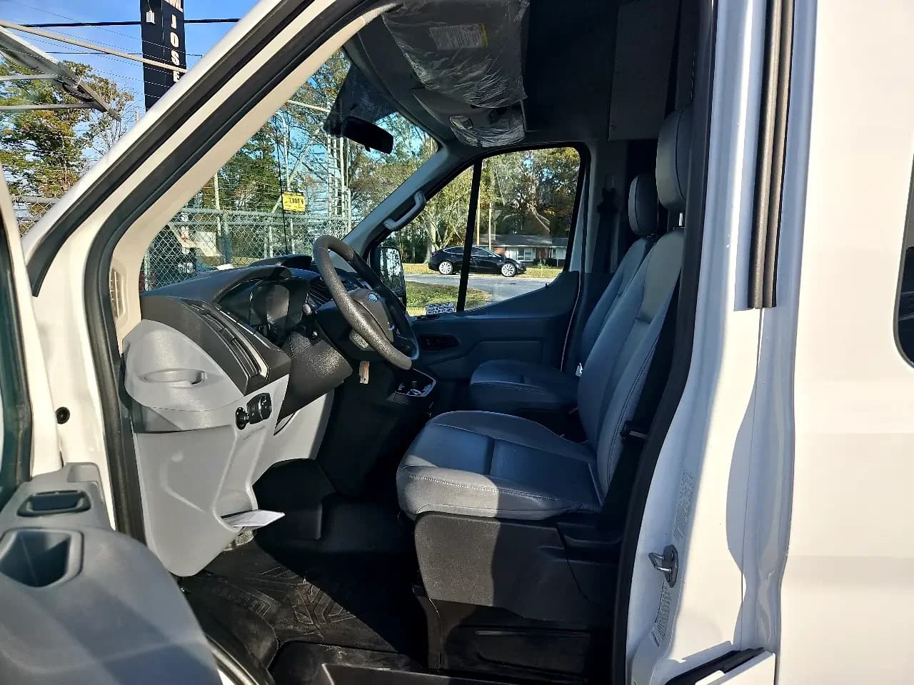 2019 Ford Transit T350 HD Passenger Van - Image 5