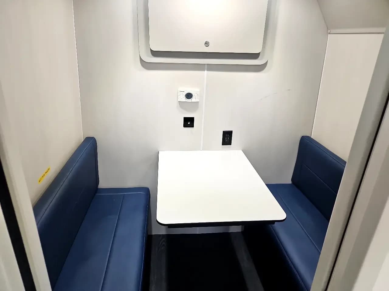 2019 Ford Transit T350 HD Passenger Van - Image 9