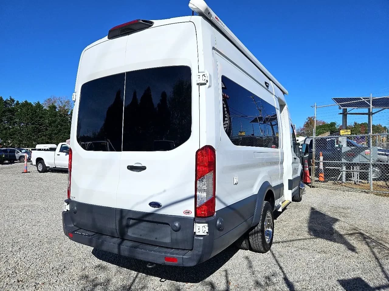 2019 Ford Transit T350 HD Passenger Van - Image 4