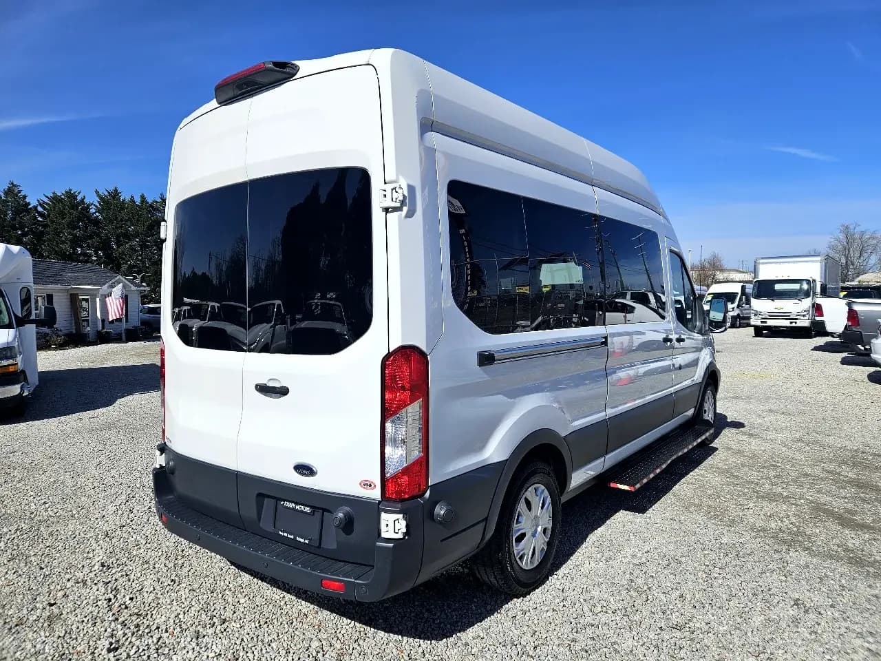 2019 Ford Transit 350 Passenger Van - Image 3