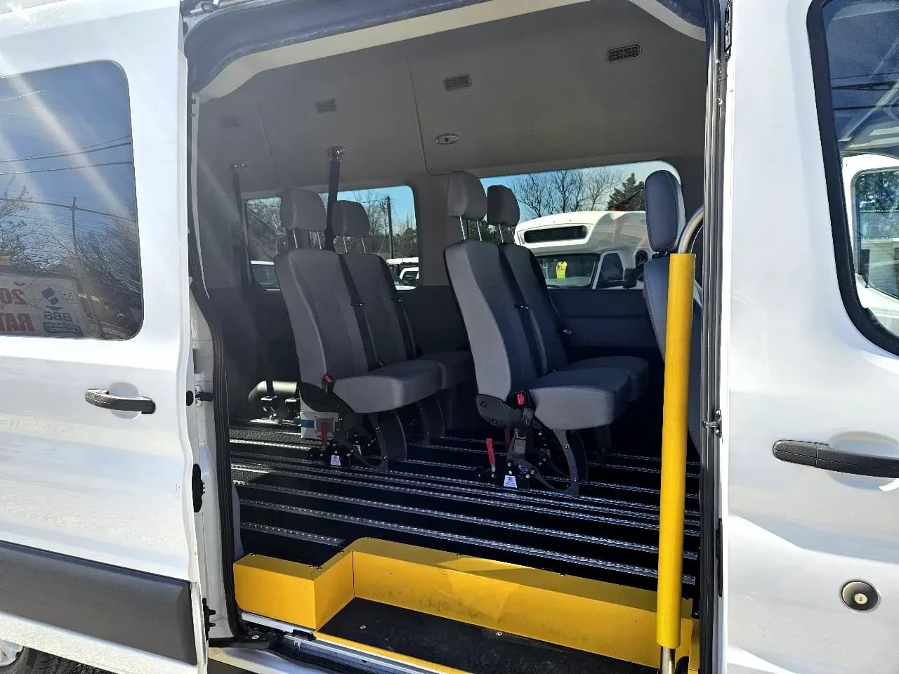 2019 Ford Transit 350 Passenger Van - Image 9