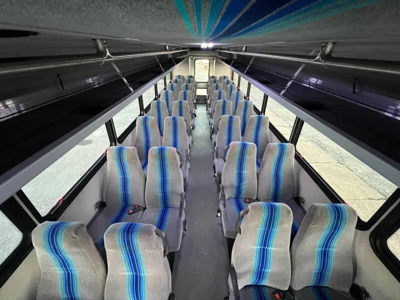 2011 Freightliner MC Glaval Mid Size Bus - Image 7