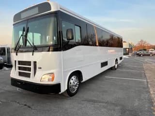 2011 Freightliner MC bus