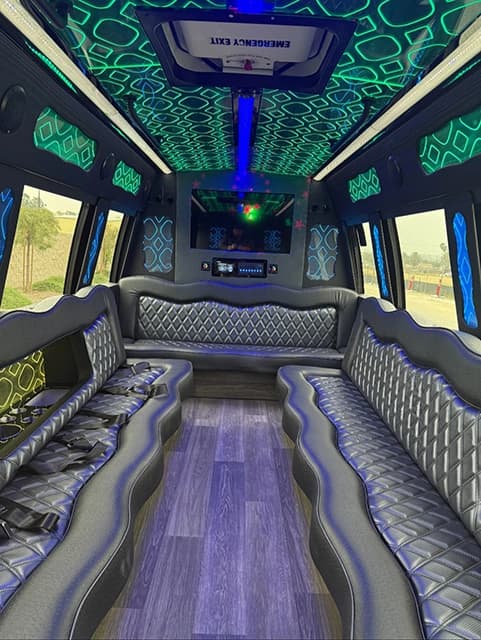 2018 Ford E450 KSIR Party Bus - Image 11