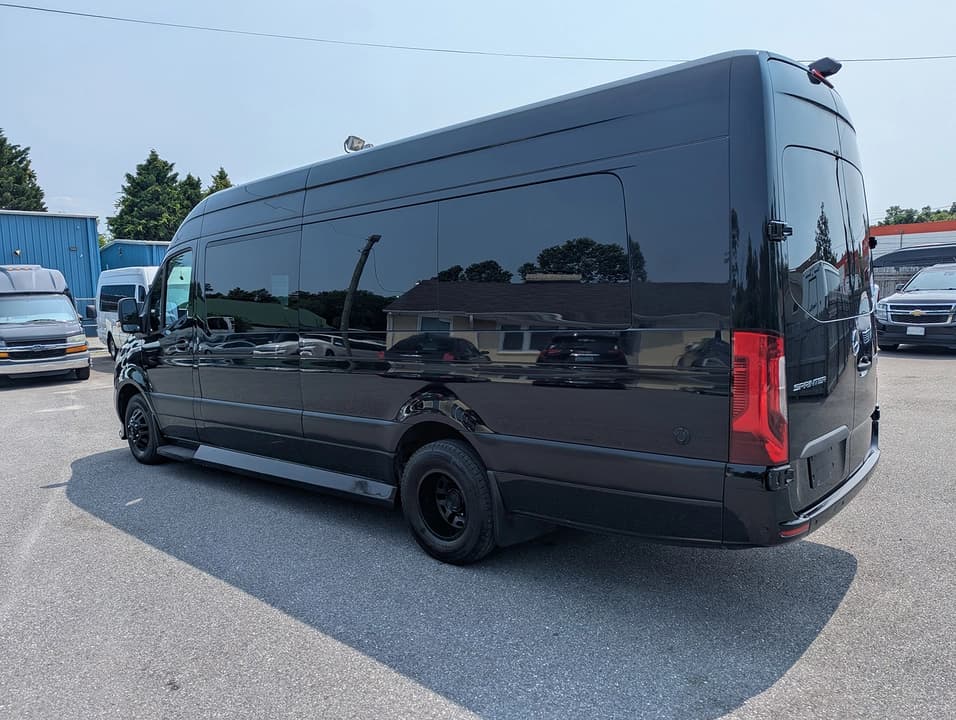 2021 Mercedes Benz Sprinter LGE - Image 11