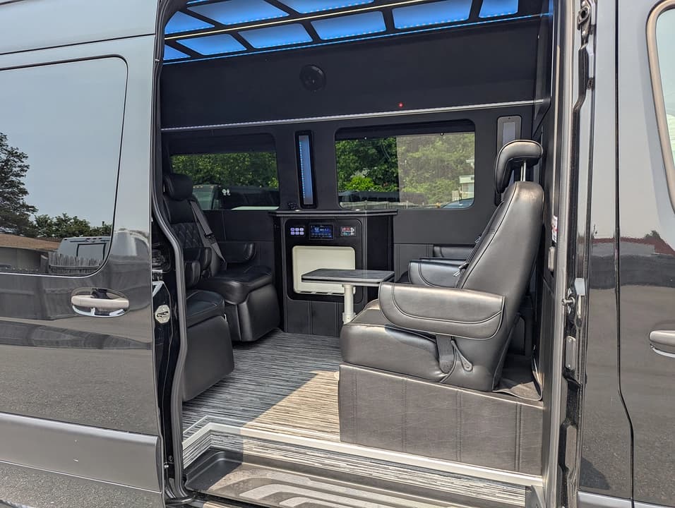 2021 Mercedes Benz Sprinter LGE - Image 4
