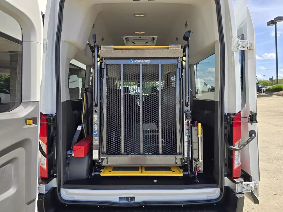 2020 Ford Transit ADA Passenger Van - Image 31