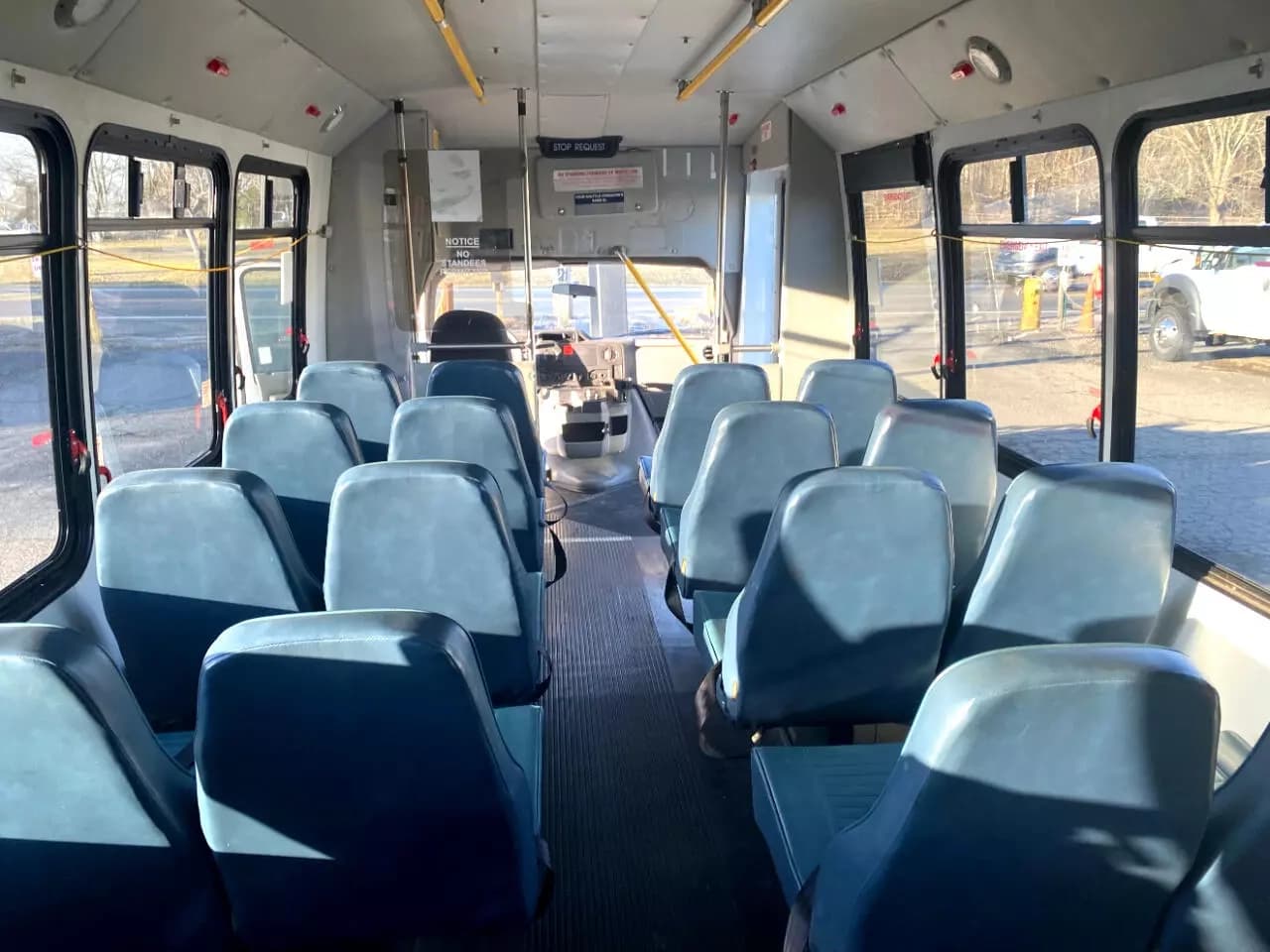 2017 Ford Econoline ADA Shuttle Bus - Image 22