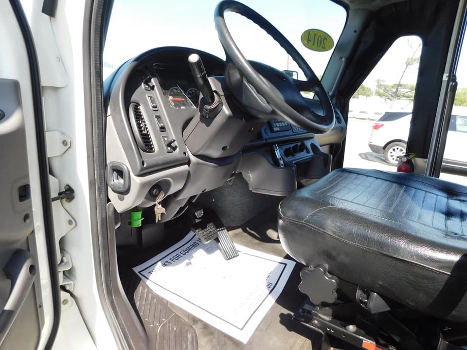 2014 Freightliner M2 Coach Bus - Image 21