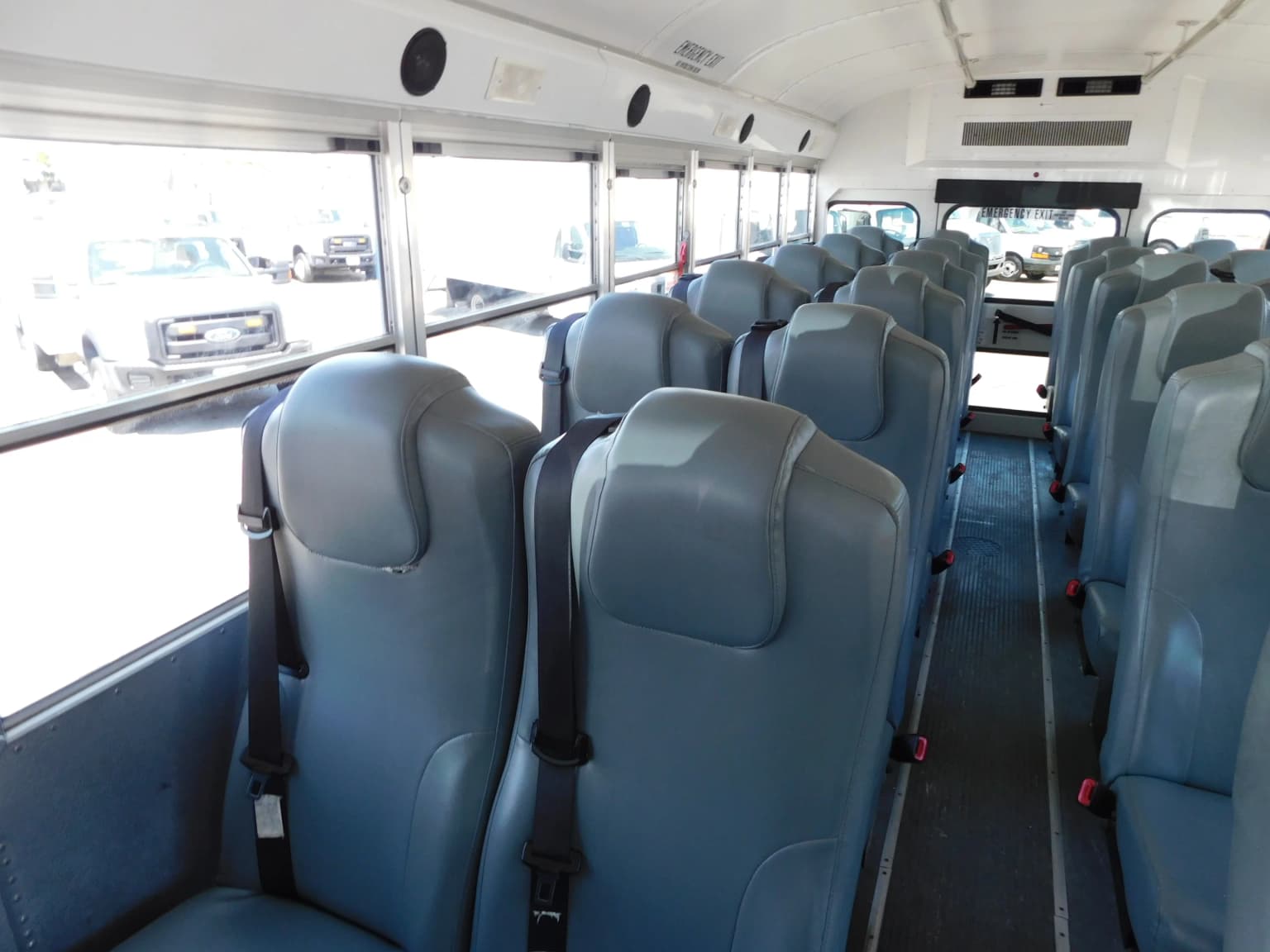 2015 Blue Bird School Bus - Image 9