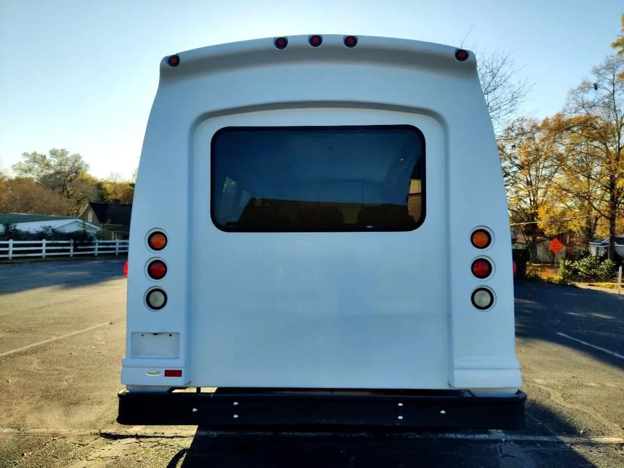 2008 Ford E450 Turtle Top Odyssey Shuttle Bus - Image 3