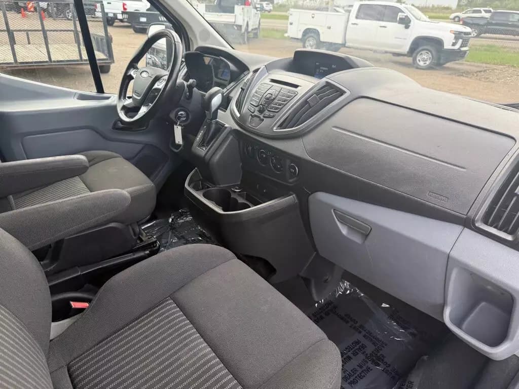 2016 Ford Transit Passenger Van - Image 10