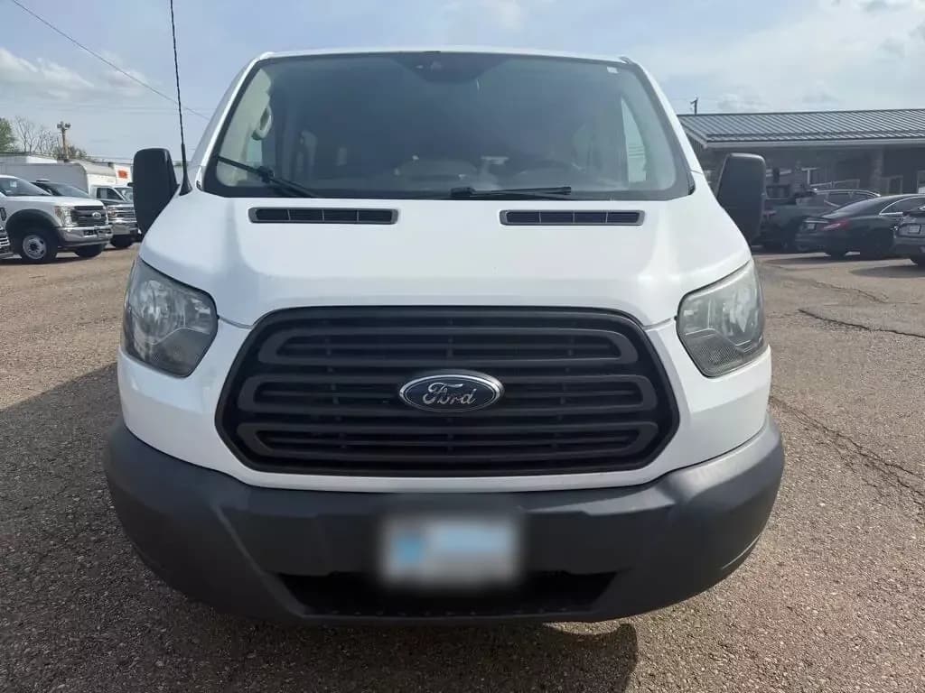 2016 Ford Transit Passenger Van - Image 4