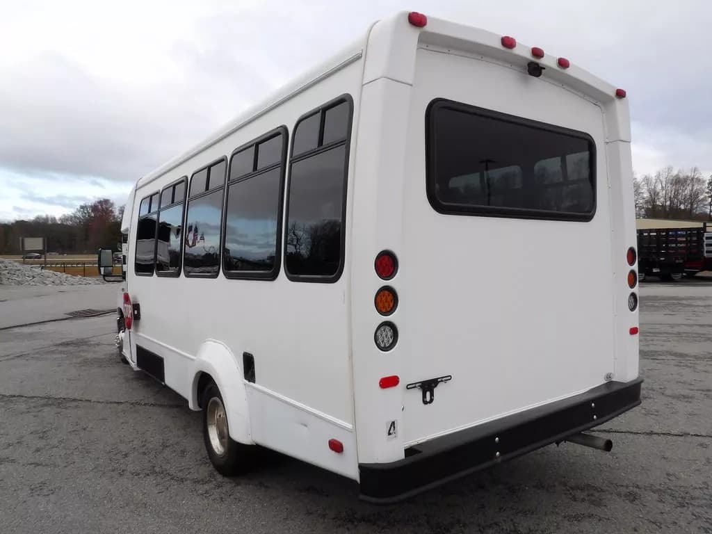 2018 Ford E450 Shuttle Bus - Image 2