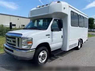 2015 Ford E350 bus
