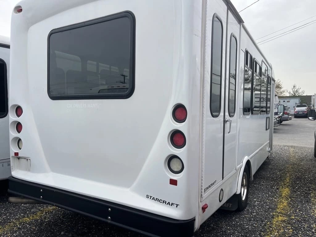 2017 Ford E450 ADA Shuttle Bus - Image 4